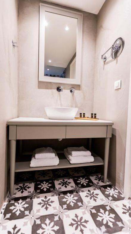 Aparthotel Lemon Tree House Karpatos Zewnętrze zdjęcie